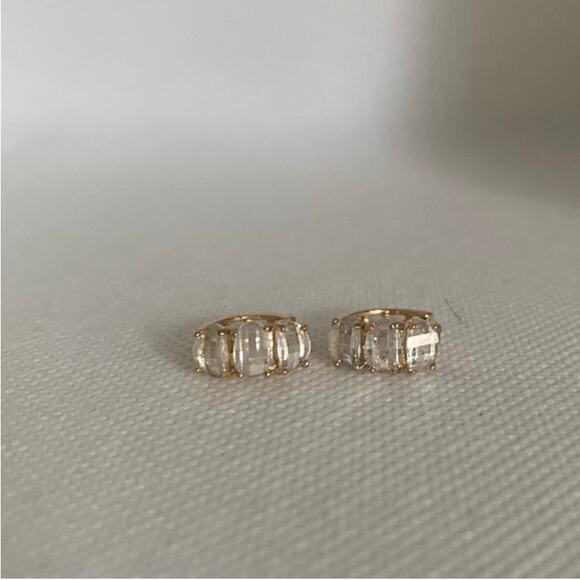 Gold Tone Huggie Hoop Earrings Baguette CZ Crystals Retro Style Hypoallergenic - Picture 14 of 17